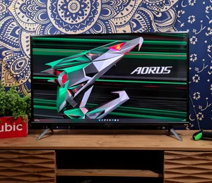 Test Gigabyte AORUS FV43U : enfin un moniteur gamer de salon 4K et HDR accessible !?